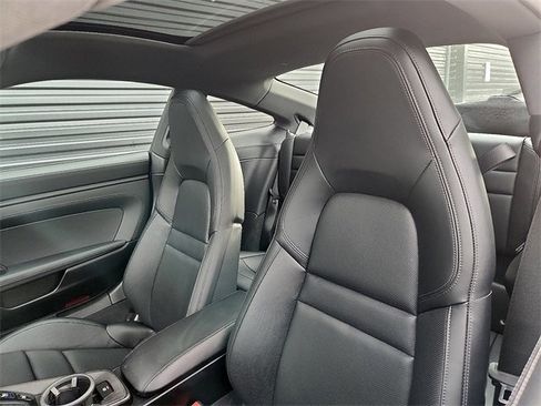 Used 2024 Porsche 911 Carrera 4 GTS image 5