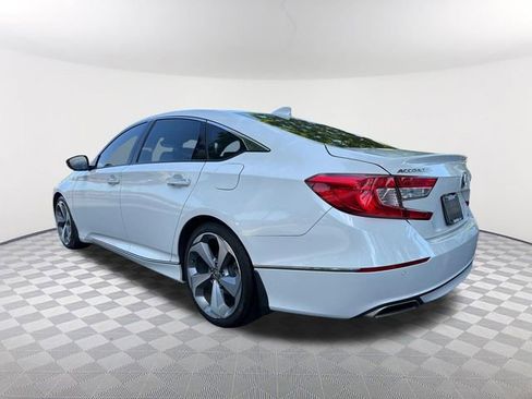 Used 2019 Honda Accord Touring image 7