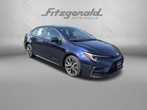 Used 2025 Toyota Corolla SE FWD image 1