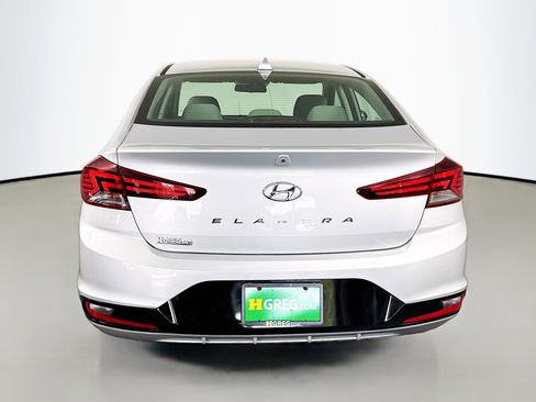 Used 2019 Hyundai Elantra SEL image 8
