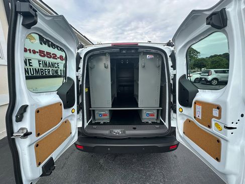 Used 2019 Ford Transit Connect XLT FWD image 22