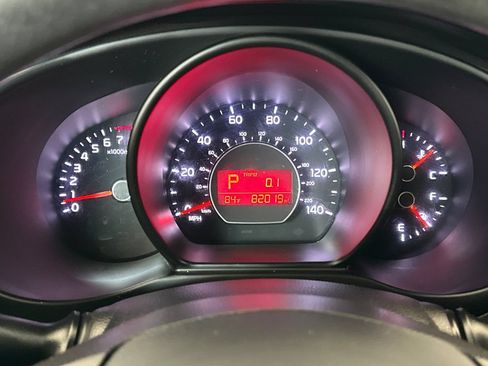 Used 2019 Kia Soul + FWD image 27