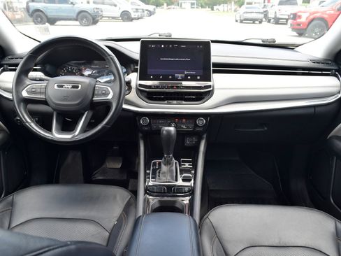 Used 2022 Jeep Compass Limited AWD/4WD image 5