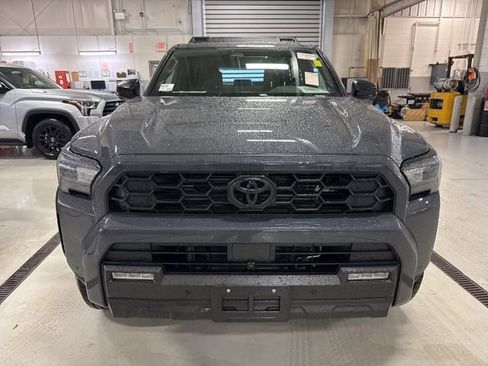 Certified 2025 Toyota 4Runner TRD Off-Road Premium image 15