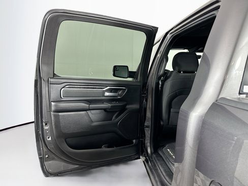 Used 2022 RAM 1500 Big Horn image 25