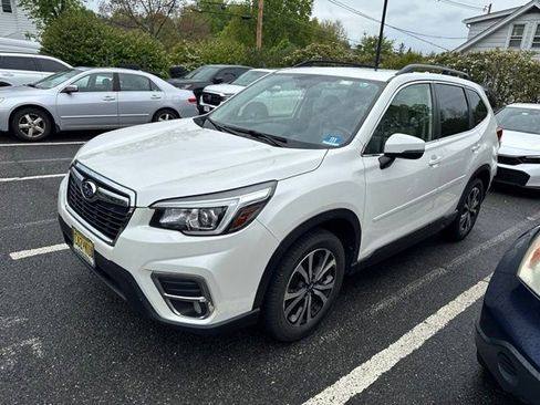 Used 2019 Subaru Forester Limited AWD/4WD image 3