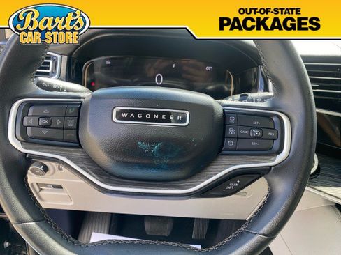 Used 2022 Jeep Wagoneer Series II w/ Premium Group I AWD/4WD image 35