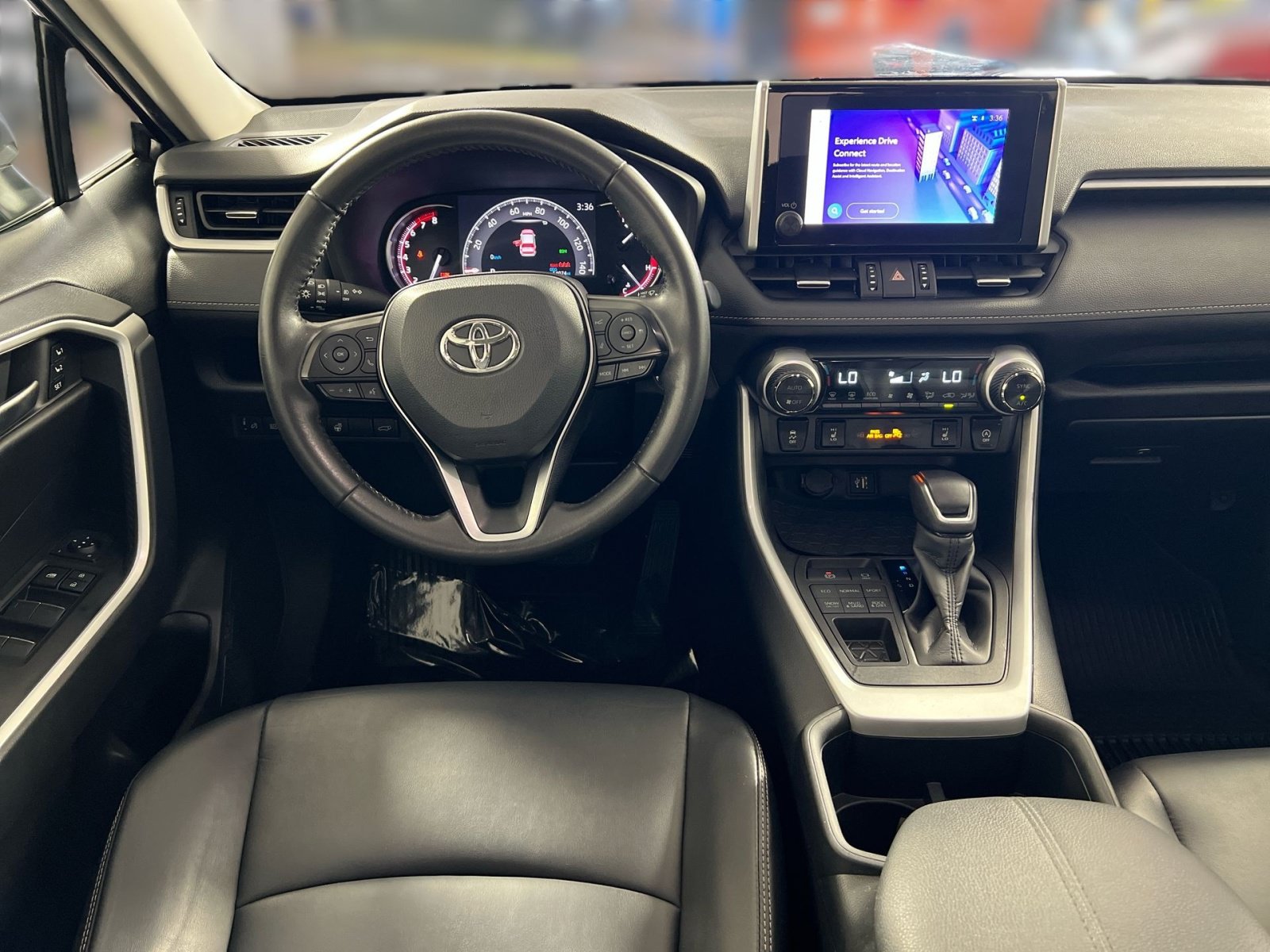 Used 2023 Toyota RAV4 XLE Premium AWD/4WD image 23