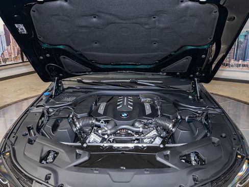 Used 2026 BMW M850i xDrive AWD/4WD image 5