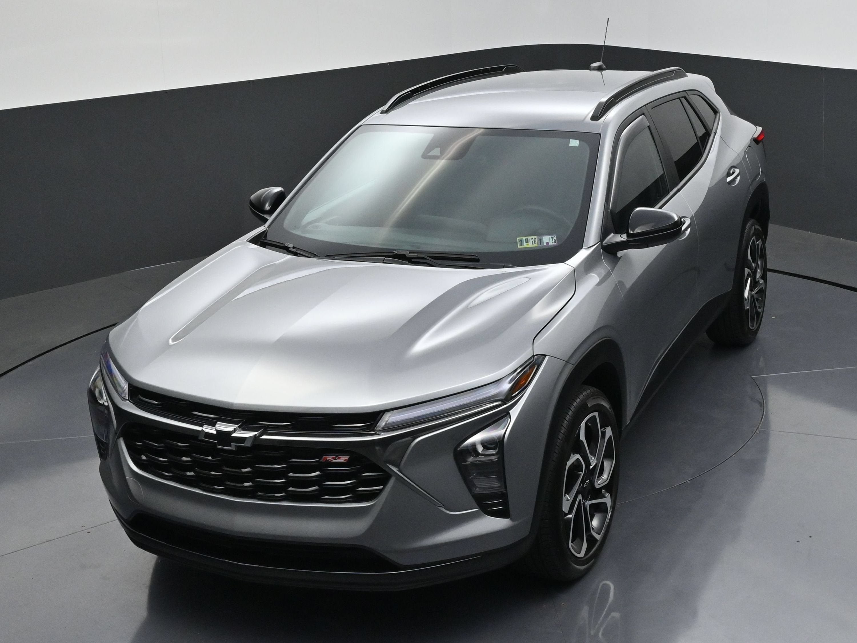 Used 2025 Chevrolet Trax RS w/ Driver Confidence Package FWD image 35
