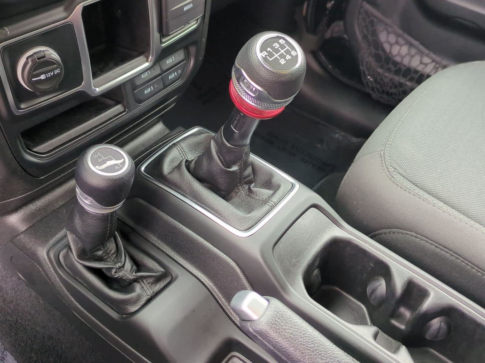 Used 2021 Jeep Wrangler Unlimited Sport AWD/4WD image 30