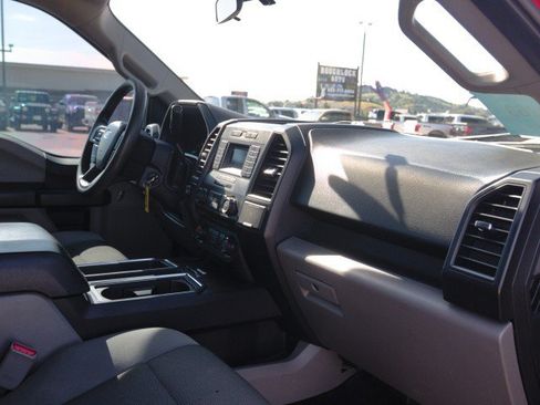 Used 2015 Ford F150 XL w/ Equipment Group 101A Mid AWD/4WD image 31