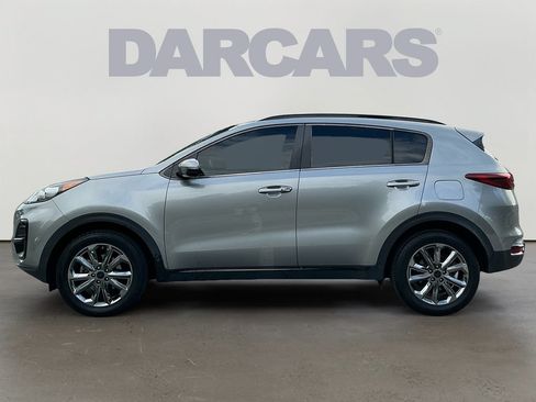 Used 2021 Kia Sportage S w/ S AWD Premium Package image 4