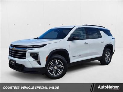 New 2025 Chevrolet Traverse LT
