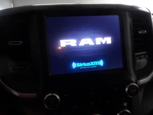 Used 2023 RAM 1500 Big Horn AWD/4WD image 19