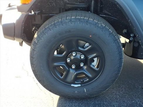 New 2026 Jeep Wrangler Sport AWD/4WD image 21