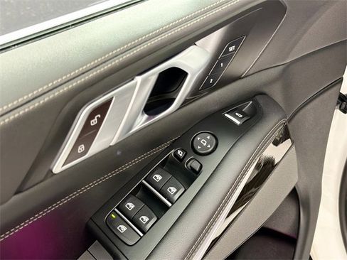 Used 2024 BMW X5 xDrive40i image 17