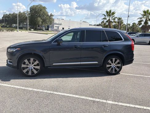 Used 2025 Volvo XC90 B6 Ultra w/ Lounge Package AWD/4WD image 7