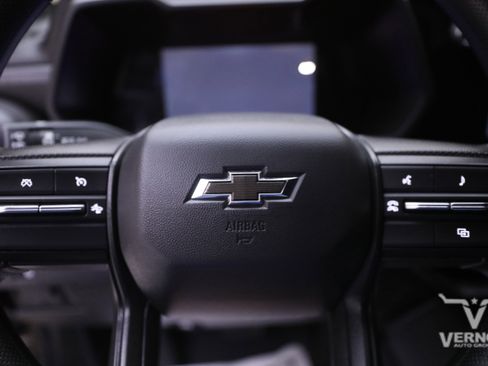 Used 2023 Chevrolet Colorado Trail Boss w/ Technology Package image 20