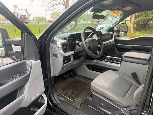 Used 2024 Ford F450 XLT AWD/4WD image 36