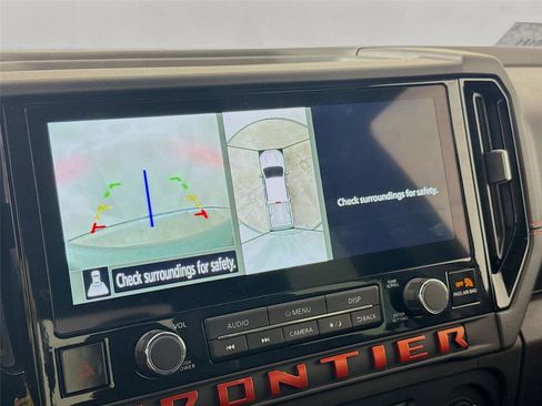 Used 2026 Nissan Frontier PRO-4X w/ Pro-4x Convenience Package image 10