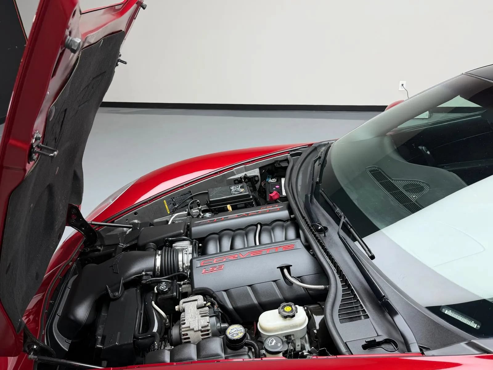 Used 2009 Chevrolet Corvette Coupe RWD image 10