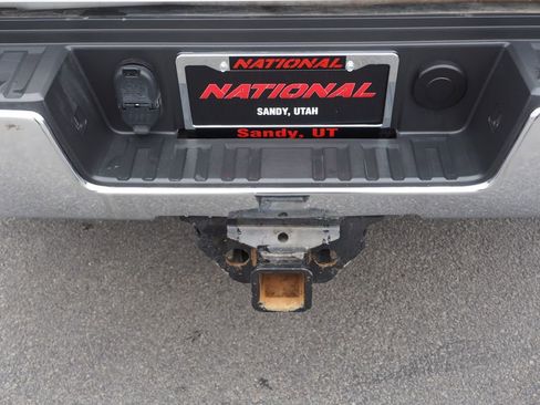 Used 2019 Chevrolet Silverado 2500 LT AWD/4WD image 17
