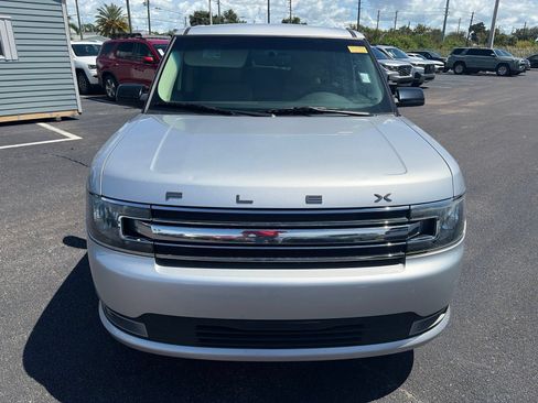 Used 2016 Ford Flex SEL w/ Equipment Group 202A FWD image 2