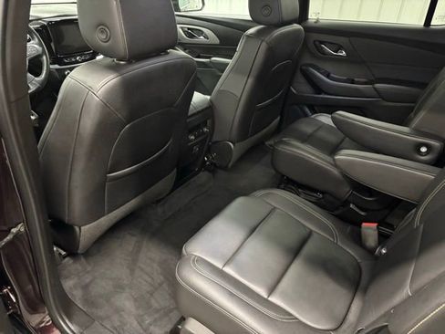 Used 2022 Chevrolet Traverse LT AWD/4WD image 13