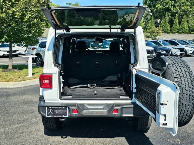 Used 2021 Jeep Wrangler Unlimited Sahara AWD/4WD image 10