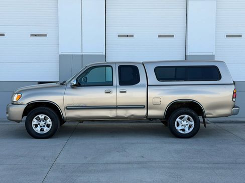Used 2003 Toyota Tundra SR5 w/ SR5 Extra Value Pkg AWD/4WD image 2