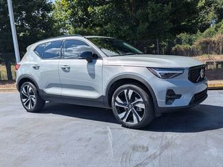 Used 2024 Volvo XC40 B5 Ultimate w/ Climate Package AWD/4WD video 2