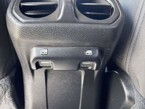 Used 2020 Jeep Wrangler Unlimited Sport AWD/4WD image 42
