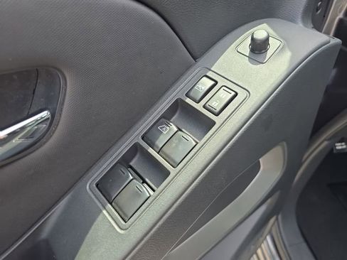 Certified 2024 Nissan Frontier SL AWD/4WD image 19