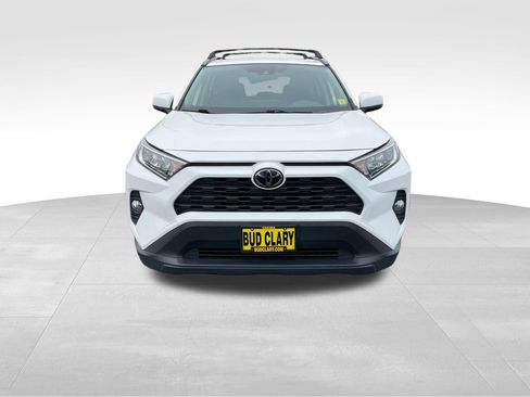 Used 2019 Toyota RAV4 XLE Premium w/ Cold Weather Package image 9