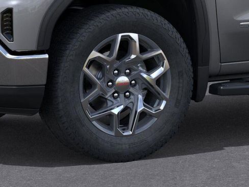 New 2026 GMC Sierra 1500 SLT image 9