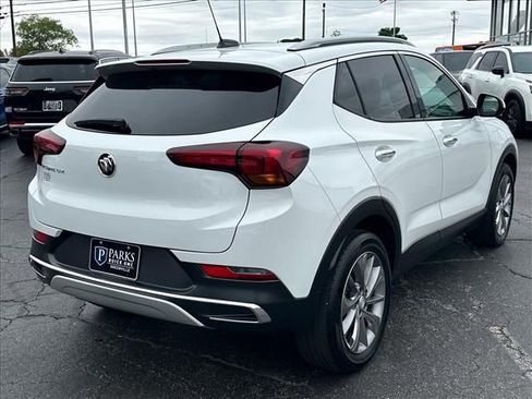 Certified 2022 Buick Encore GX Essence w/ Experience Buick Package FWD image 11