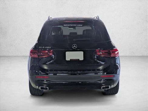 Used 2026 Mercedes-Benz GLB 250 image 9