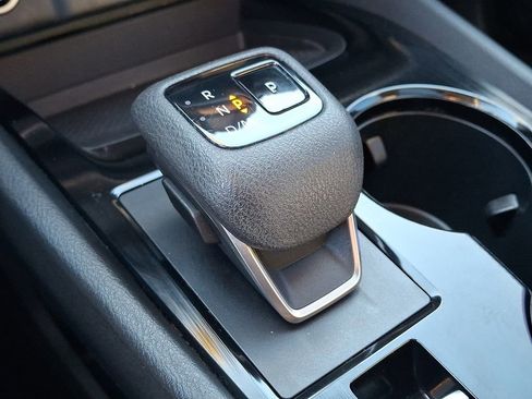 Certified 2023 Nissan Rogue SV w/ SV Premium B Package image 16