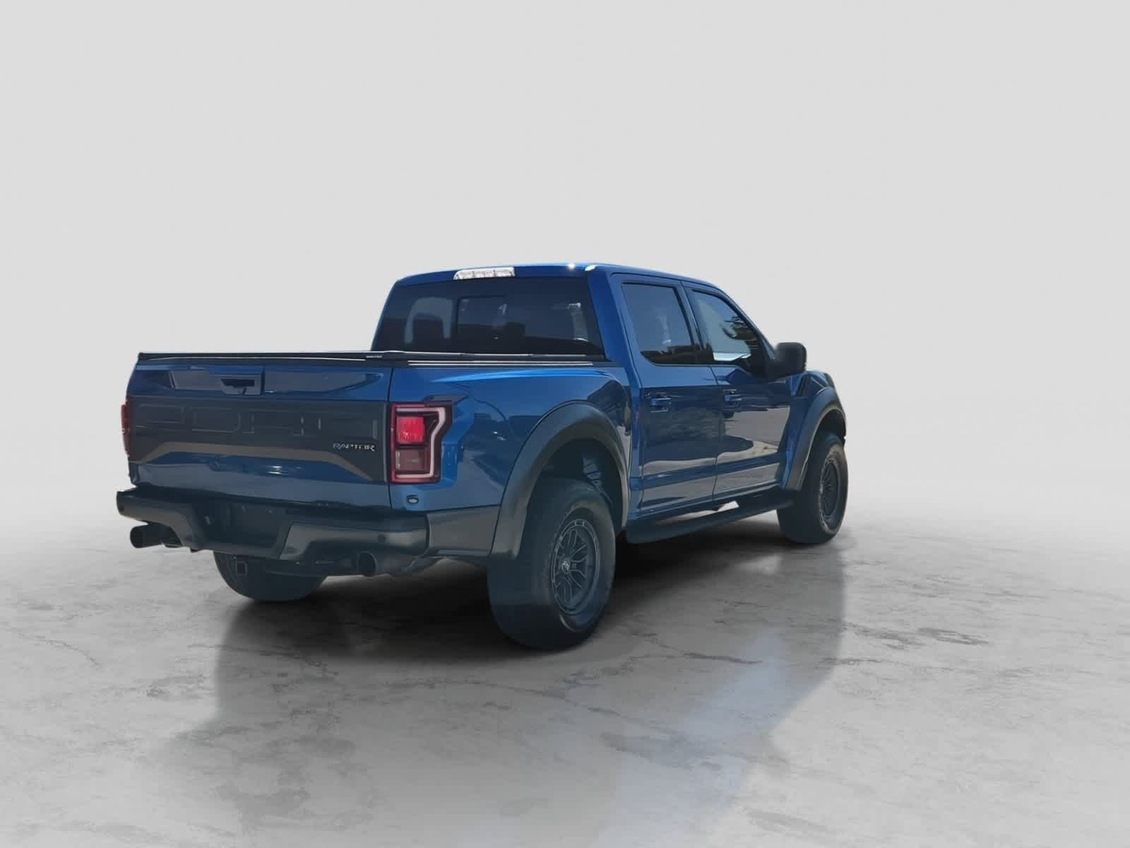 Used 2018 Ford F150 Raptor w/ Equipment Group 802A Luxury AWD/4WD image 8