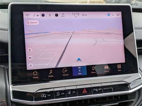 Used 2025 Jeep Compass Trailhawk w/ Trailhawk Elite Group image 25