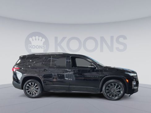 Used 2023 Chevrolet Traverse RS image 12