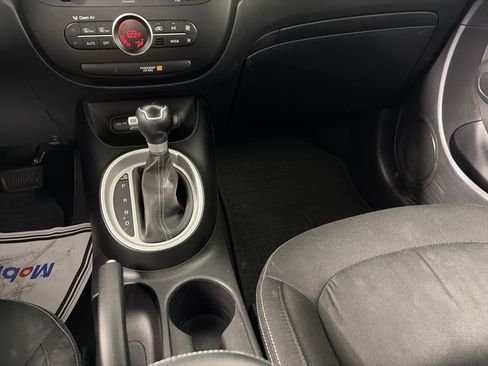 Used 2017 Kia Soul + w/ Designer's Package image 29