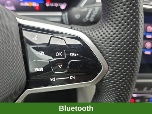 Used 2024 Volkswagen Tiguan SE R-Line AWD/4WD image 27