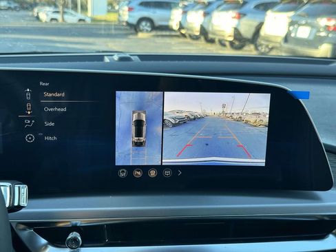 New 2026 Cadillac Lyriq Premium Luxury image 21