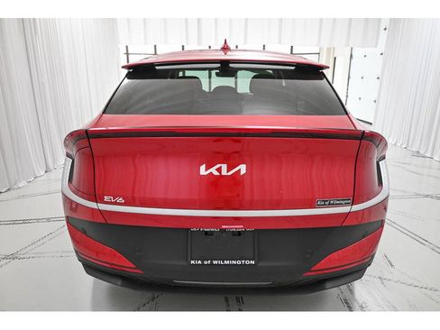 Certified 2025 Kia EV6 Light w/ Light LR Technology Package AWD/4WD image 6