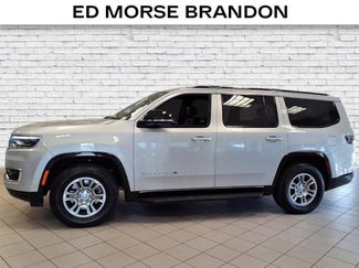 Used 2024 Jeep Wagoneer 2WD video 2