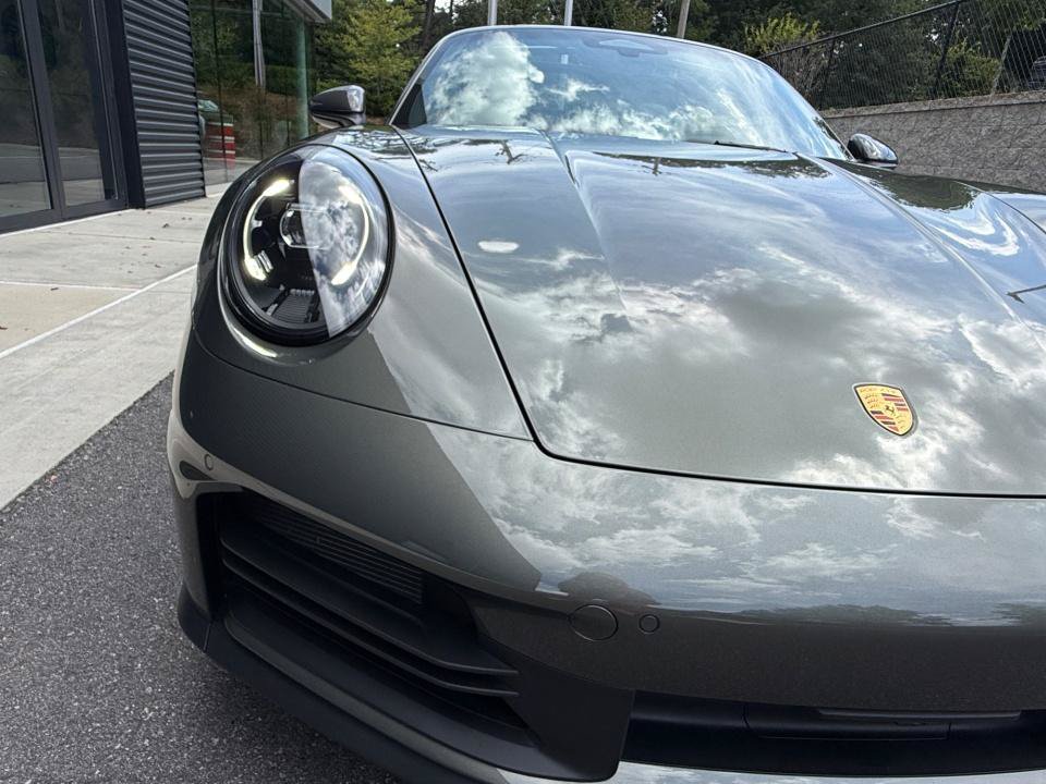 Certified 2026 Porsche 911 Carrera T RWD image 13