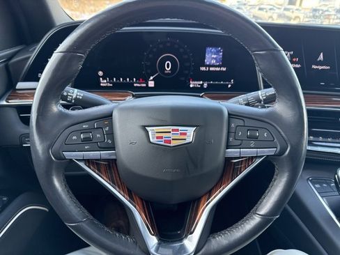 Certified 2021 Cadillac Escalade ESV Premium Luxury image 15