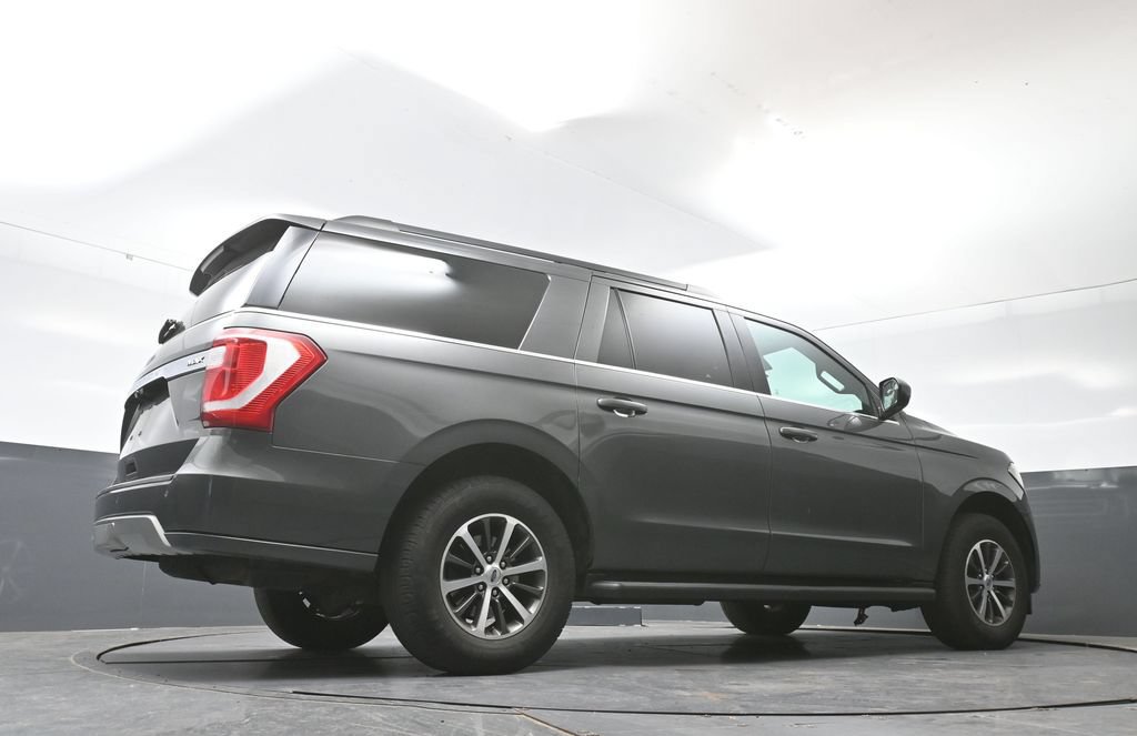 Used 2019 Ford Expedition Max XLT AWD/4WD image 17